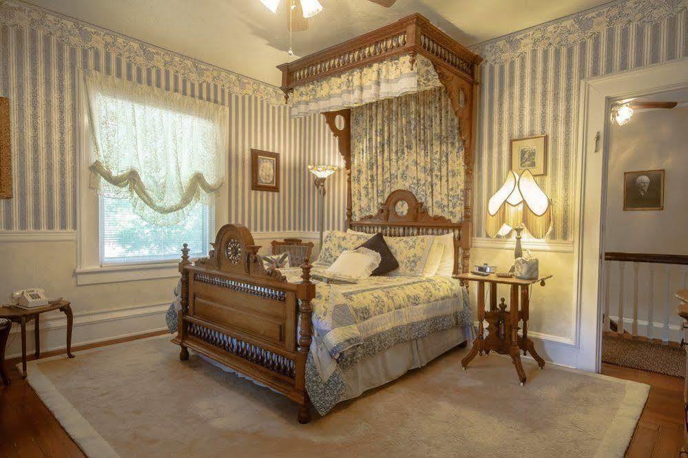 Dickey House Bed And Breakfast Marshfield 外观 照片